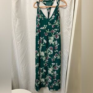 Woman’s Maxi Dress